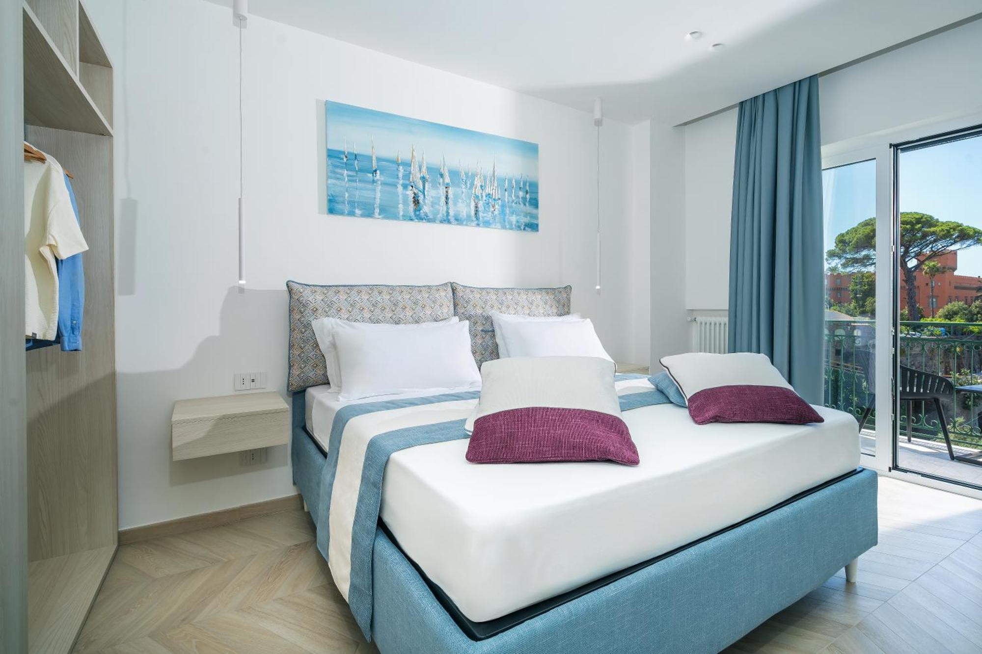 Sea View Deluxe Apartments Vico Equense Extérieur photo