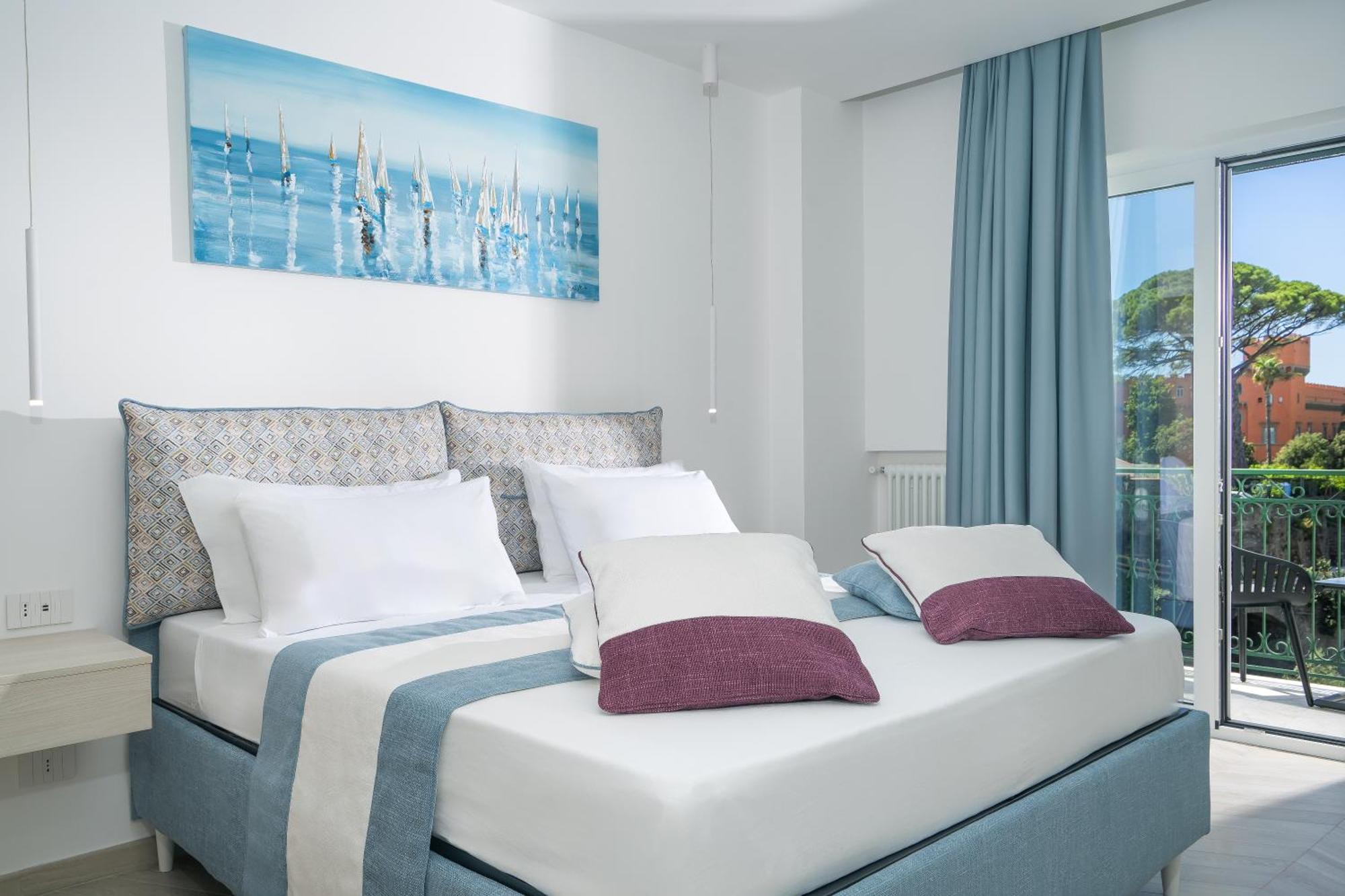 Sea View Deluxe Apartments Vico Equense Extérieur photo