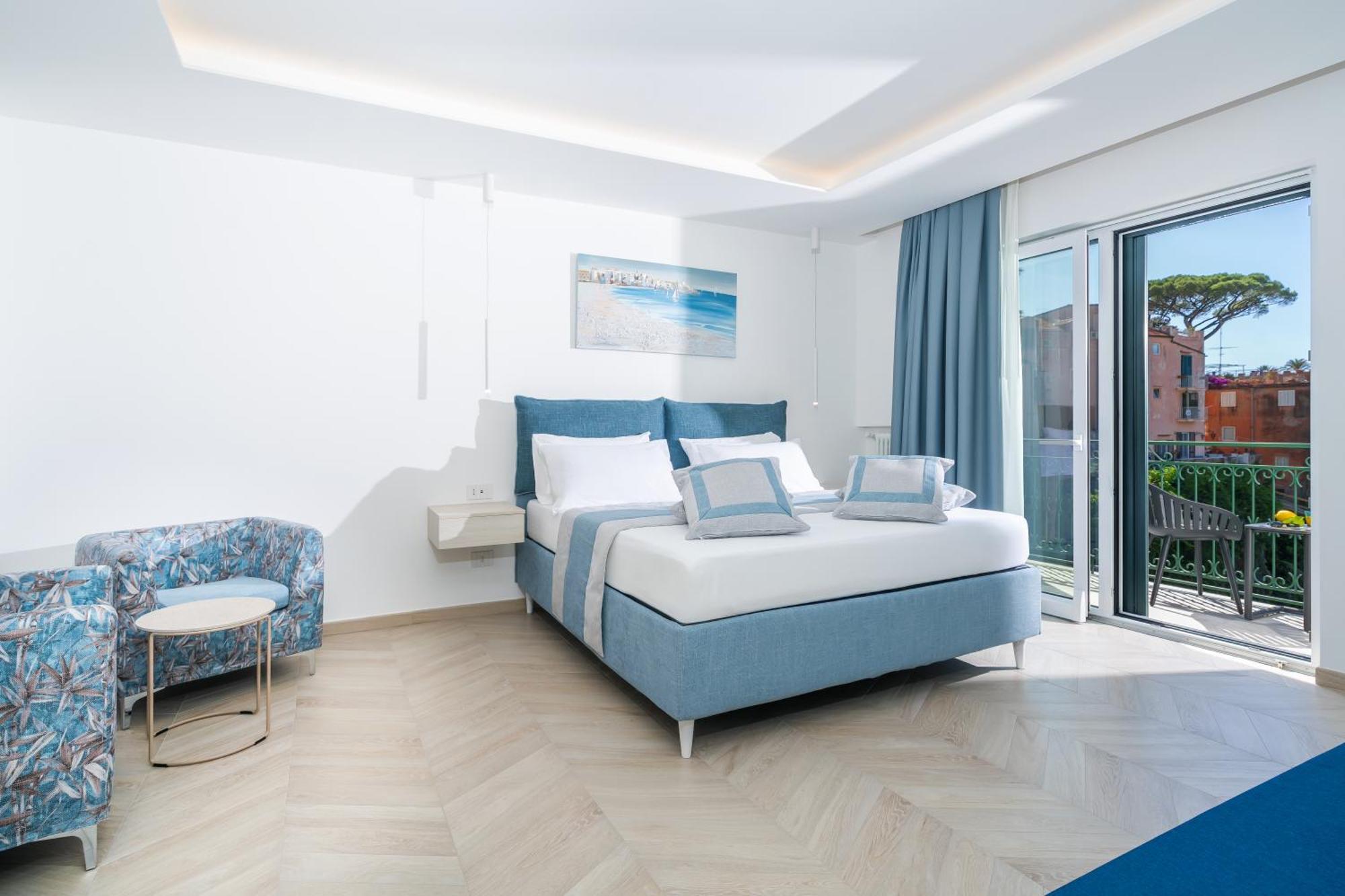 Sea View Deluxe Apartments Vico Equense Extérieur photo