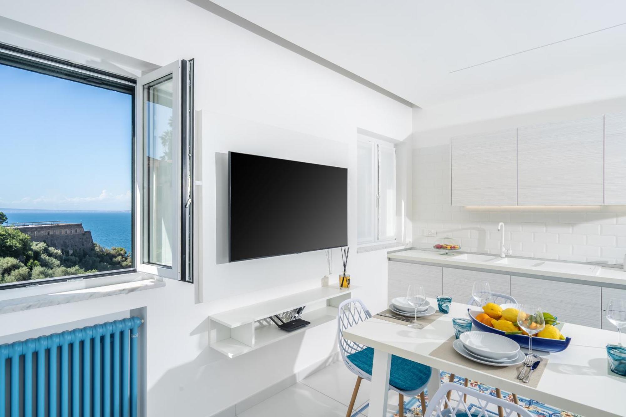 Sea View Deluxe Apartments Vico Equense Extérieur photo